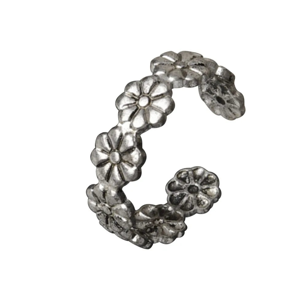 Silver Vintage Adjustable Small Daisy Toe Ring Beach Jewelry Carved Retro Foot Ring Women Jewelry Toe Rings